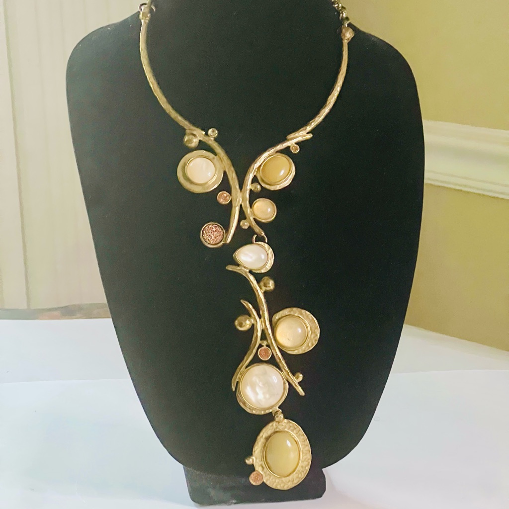 Chicos Gorgeous Waterfall Statement Necklace Crystals Lucite Cabochons 22 74$